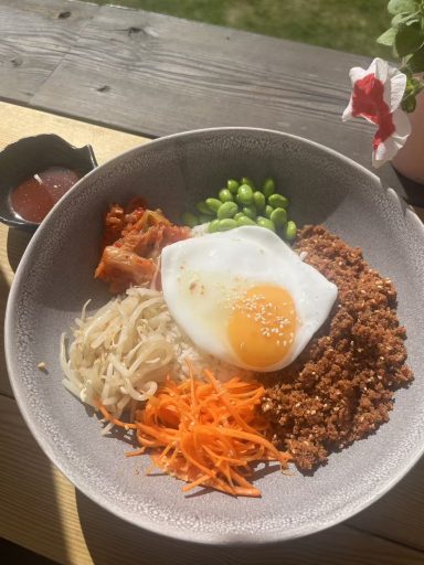Bibimbap med Smulad lax Bibimbap